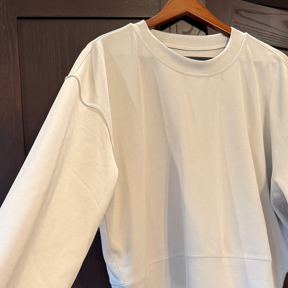 Lululemon Oversized Crop Sweatshirt - Picture 4 of 5